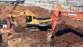 Разработка котлована экскаватором под фундамент в Выксе — цена от 2626 руб. | 2Землекопа-Вкс